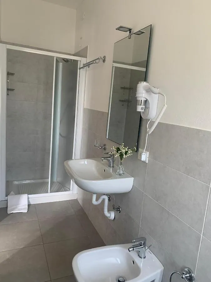 Hotel Lorena Toscolano Maderno